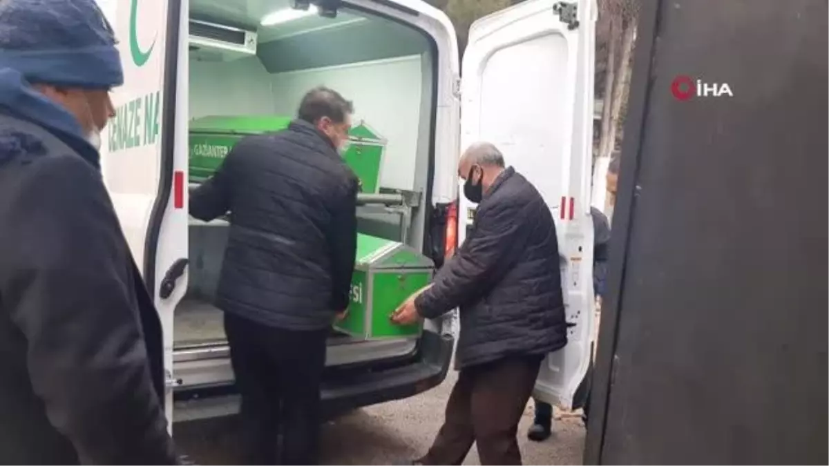 Düğün dönüşü kaza: Anne ve kızı öldü