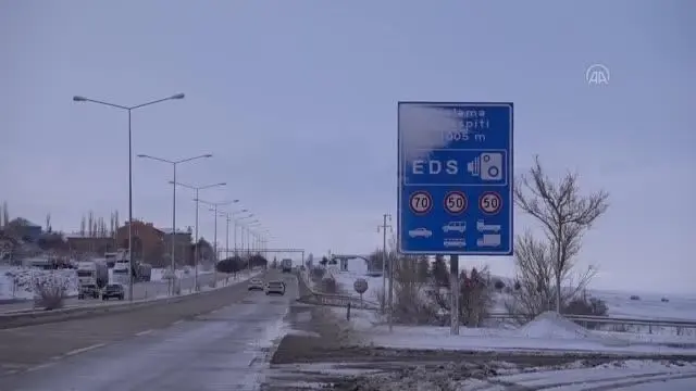 Kar yağışı etkili oldu Kar yağışı etkili oldu
