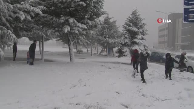 kocaeli nin yuksek kesimlerinde kar yagisi et 14017870 o