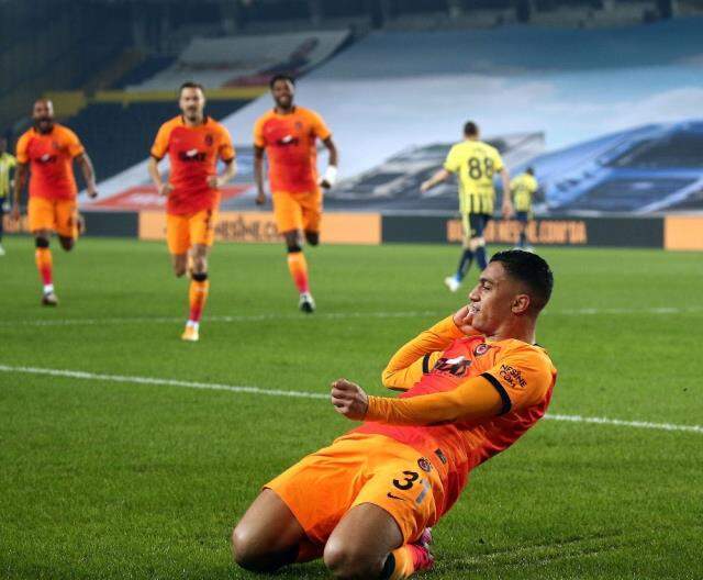 Manchester United, Mostafa Mohamed için nabız yokladı