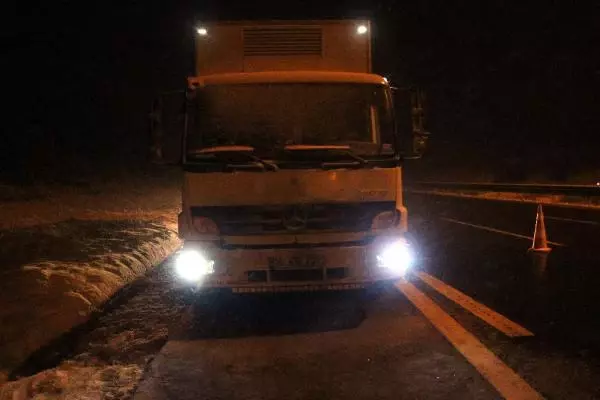 BOLU Otobüsten indikten sonra kamyonun çarptığı Barış, kadın yolcu ile tartışmış BOLU Otobüsten indikten sonra kamyonun çarptığı Barış, kadın yolcu ile tartışmış