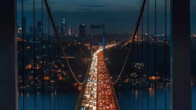 Rusların gözünden 'İstanbul' izleyenleri mest etti Rusların gözünden 'İstanbul' izleyenleri mest etti