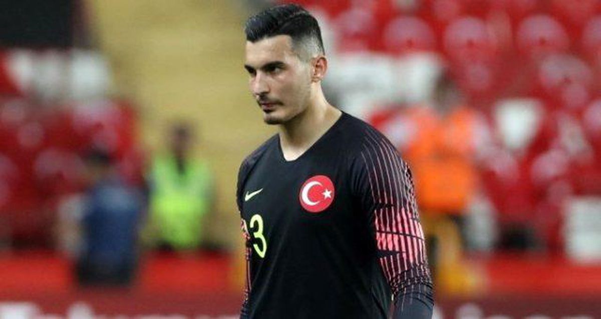 Uğurcan Çakır kim? Uğurcan Çakır kaç yaşında, nereli? Uğurcan Çakır hangi takımlarda oynadı?