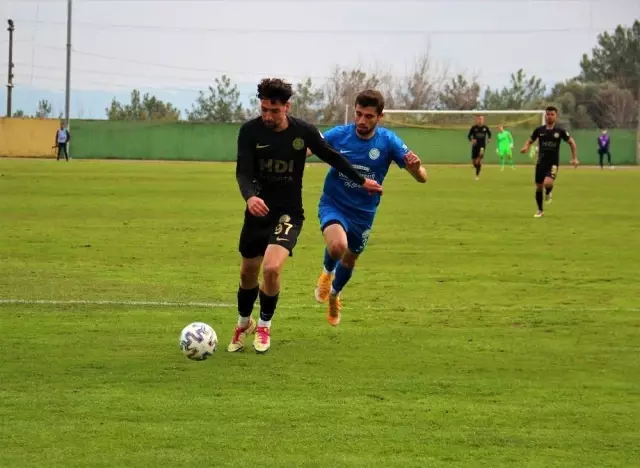 3. Lig: Darıca Gençlerbirliği: 0 Çengelköyspor: 0 3. Lig: Darıca Gençlerbirliği: 0 Çengelköyspor: 0