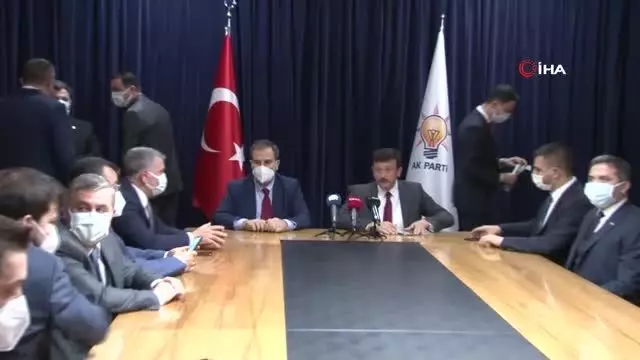 AK Parti'de Hamza Dağ görevini Mustafa Şen'e devretti AK Parti'de Hamza Dağ görevini Mustafa Şen'e devretti