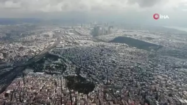 Beyaz örtü altındaki İstanbul'dan kar manzaraları Beyaz örtü altındaki İstanbul'dan kar manzaraları