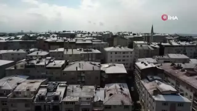 Beyaz örtü altındaki İstanbul'dan kar manzaraları Beyaz örtü altındaki İstanbul'dan kar manzaraları