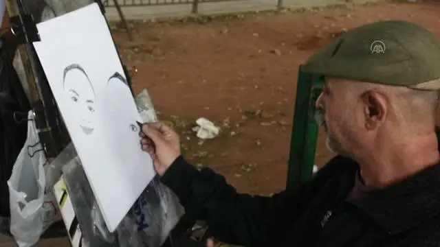 İç savaştan kaçan Suriyeli Kemal'in çocukluk tutkusu resim Lübnan'da geçim kaynağı oldu