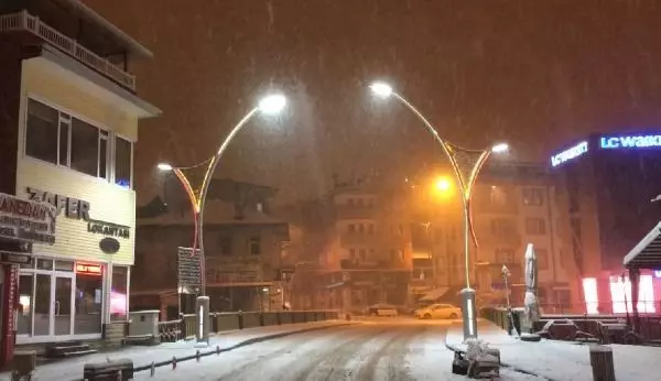TRABZON Karadeniz'de kar nedeniyle 71 köy yolu kapandı TRABZON Karadeniz'de kar nedeniyle 71 köy yolu kapandı