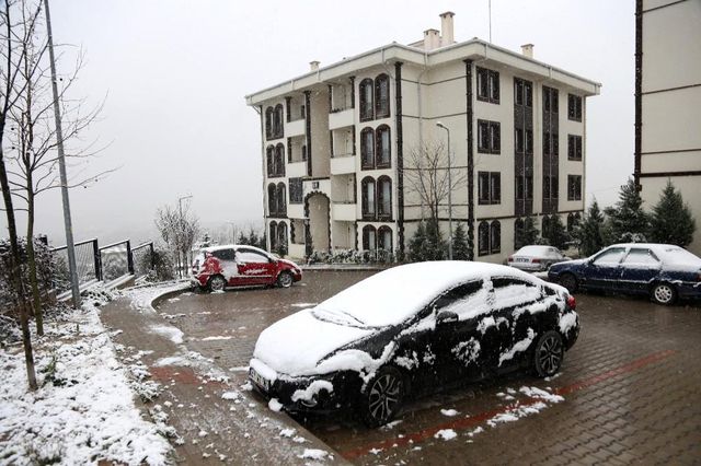 kocaeli de kar yagisi yuksek kesimlerde suruy 4 14018578 o