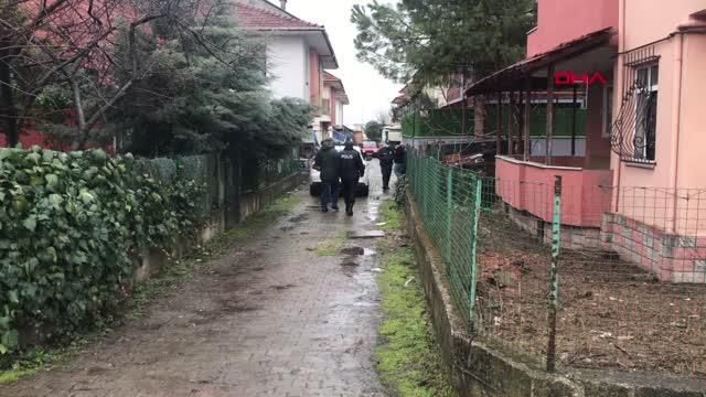 kocaeli park halindeki otomobile pompali tufe 14019228 o