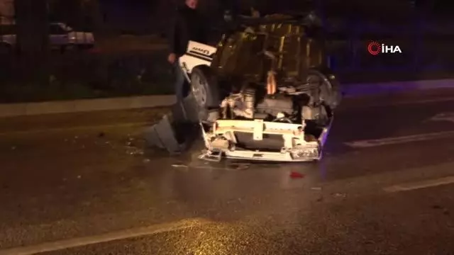 İki otomobile çarpan araç takla attı: 1 yaralı İki otomobile çarpan araç takla attı: 1 yaralı