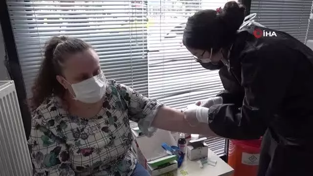 Pandemiye rağmen kan stokları dolu Pandemiye rağmen kan stokları dolu
