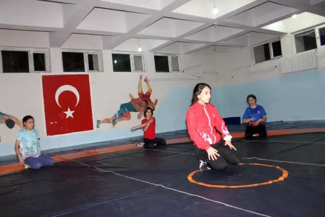 Siirtli Evin Demirhan, olimpiyatlara katılmaya hak kazandı