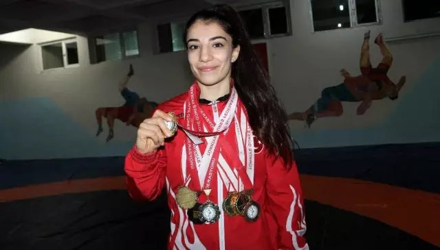 Siirtli Evin Demirhan, olimpiyatlara katılmaya hak kazandı