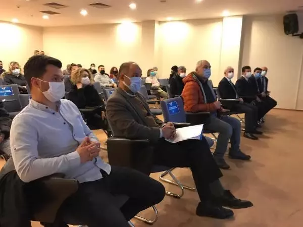 Trabzon'da hayvanseverlere eğitim Trabzon'da hayvanseverlere eğitim