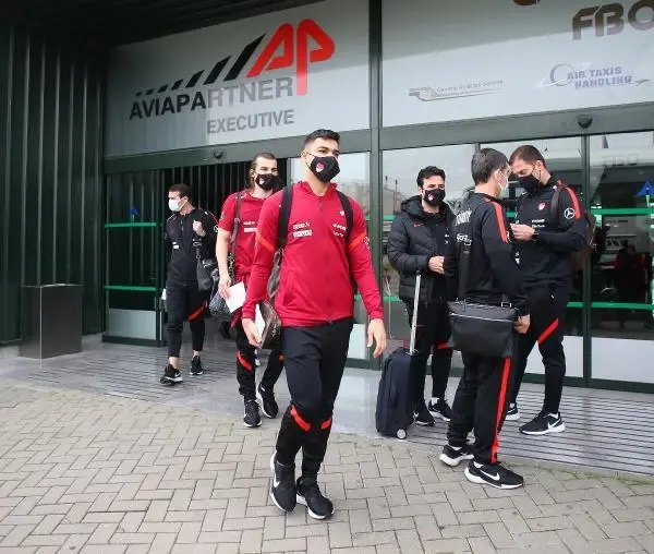 A Milli Futbol Takımı, Norveç maçı için İspanya'da