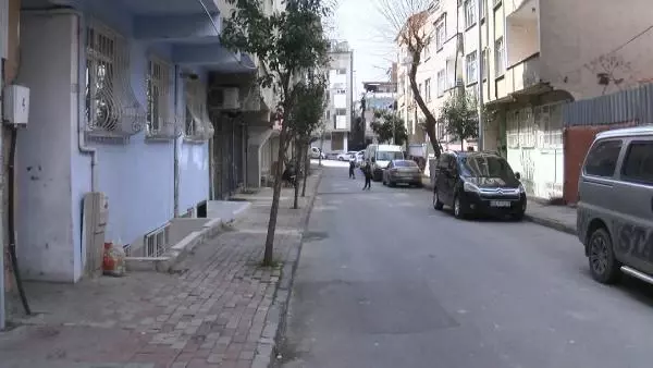 Son dakika haberi | BAĞCILAR'DA FECİ KAZA; OTOMOBİLİN ALTINDA KALAN 7 YAŞINDAKİ MUHAMMED ÖLDÜ
