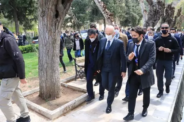 Son dakika haber... ŞANLIURFA Bakan Karaismailoğlu Bolluğu ve bereketi her haneye taşımayı sürdüreceğiz Son dakika haber... ŞANLIURFA Bakan Karaismailoğlu Bolluğu ve bereketi her haneye taşımayı sürdüreceğiz