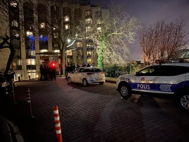 Beşiktaş'taki lüks bir otelde Azerbaycanlı iş insanı intihar girişiminde bulundu Beşiktaş'taki lüks bir otelde Azerbaycanlı iş insanı intihar girişiminde bulundu