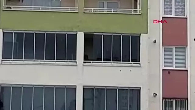 Diyarbakır'da evde alıkonulanları kurtarma operasyonu Diyarbakır'da evde alıkonulanları kurtarma operasyonu
