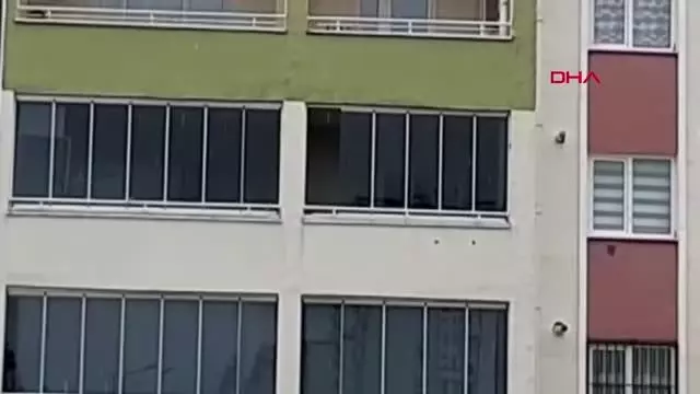 Diyarbakır'da evde alıkonulanları kurtarma operasyonu Diyarbakır'da evde alıkonulanları kurtarma operasyonu