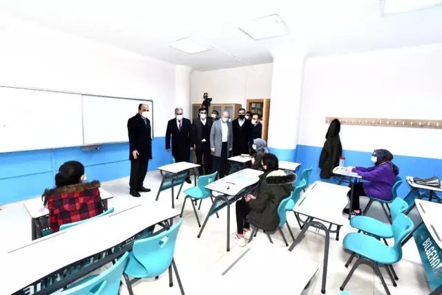 Doğanhisar Şehir Konağı ve Ilgın Bilgehanesi açıldı Doğanhisar Şehir Konağı ve Ilgın Bilgehanesi açıldı