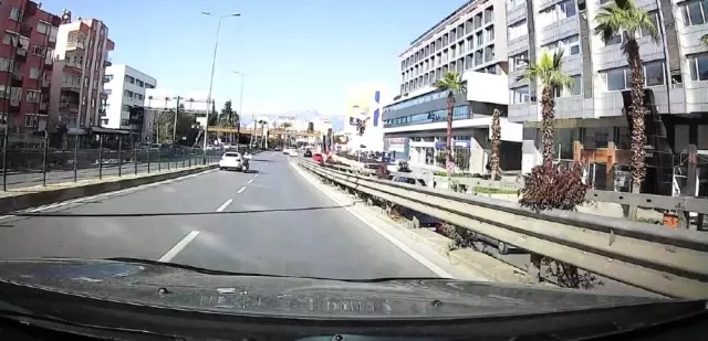 Epilepsi nöbeti geçiren motosiklet sürücüsü ölümlerden döndü Epilepsi nöbeti geçiren motosiklet sürücüsü ölümlerden döndü