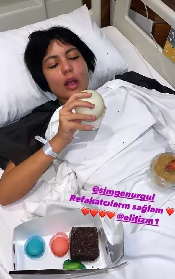 Fenomen Bahar Candan'ı Uludağ tatilinde erkek arkadaşının darbettiği ortaya çıktı Fenomen Bahar Candan'ı Uludağ tatilinde erkek arkadaşının darbettiği ortaya çıktı