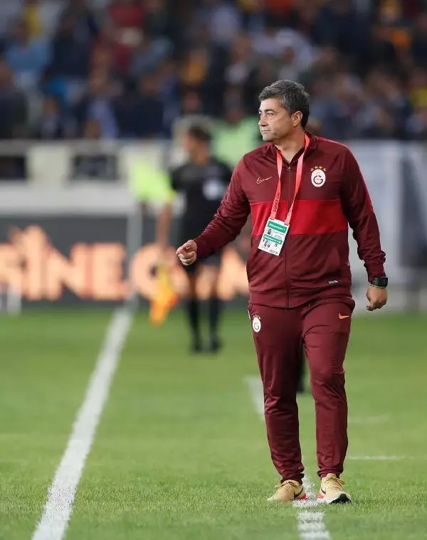 SPOR Galatasaray'ın kritik ve zorlu maçlarında gözler Levent Şahin'de SPOR Galatasaray'ın kritik ve zorlu maçlarında gözler Levent Şahin'de