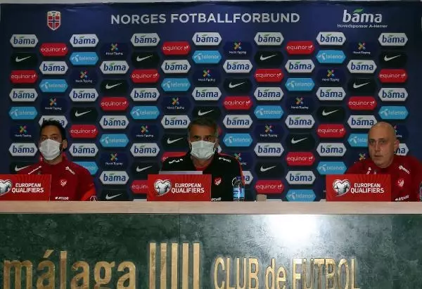 Hakan Çalhanoğlu: 'Norveç maçı) 'İnşallah yarın ülkemize galibiyetle döneriz'