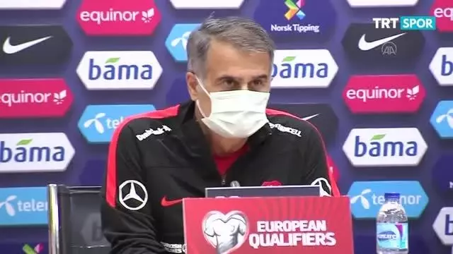Hakan Çalhanoğlu: 'Norveç maçı) 'İnşallah yarın ülkemize galibiyetle döneriz'