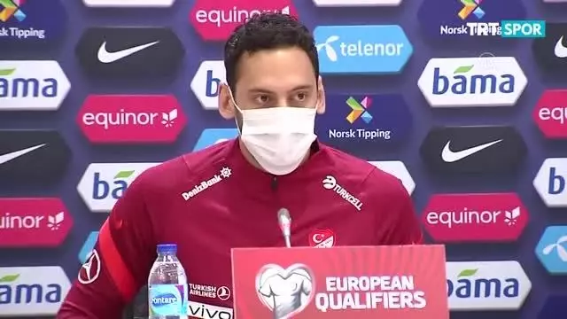 Hakan Çalhanoğlu: 'Norveç maçı) 'İnşallah yarın ülkemize galibiyetle döneriz'