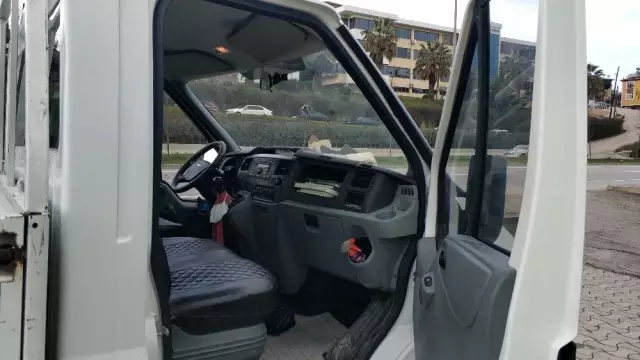 Hamile olan 3 aylık eşi seyir halindeki araçtan düşen kocanın feryatları yürekleri dağladı Hamile olan 3 aylık eşi seyir halindeki araçtan düşen kocanın feryatları yürekleri dağladı