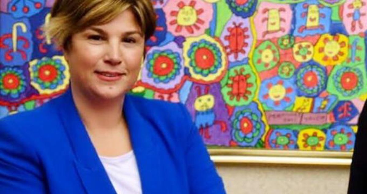 İpek Özbey kimdir? İpek Özbey kaç yaşında, nereli? İpek Özbey kitapları, biyografisi!