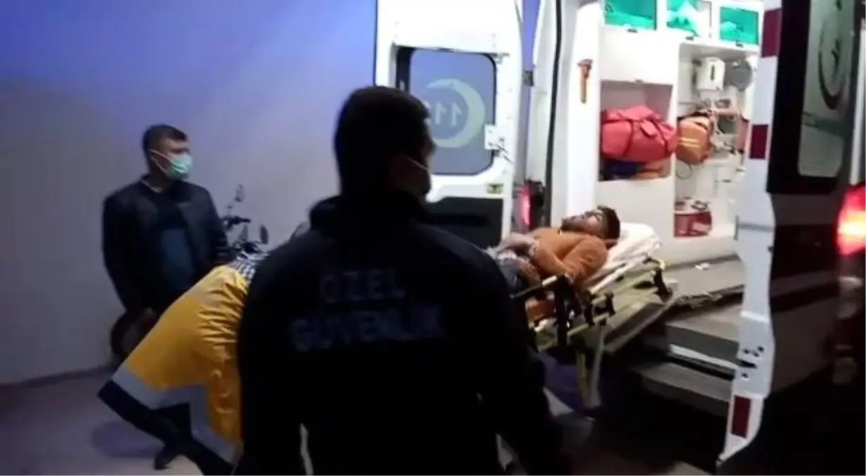 İslahiye'de iki motosiklet kafa kafaya çarpıştı: 2 yaralı