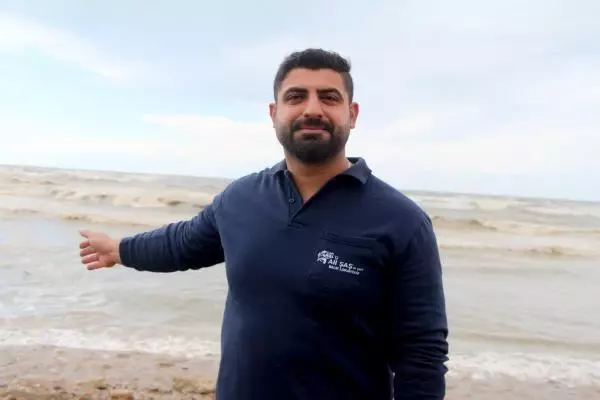 Karataş sahilindeki kirlilik nedeniyle Akyatan Lagünü'nün girişi kapatıldı (2) Karataş sahilindeki kirlilik nedeniyle Akyatan Lagünü'nün girişi kapatıldı (2)