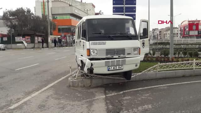 kocaeli kamyonun carptigi minibusun orta refu 4 14022806 o