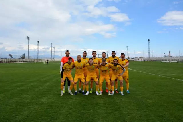 Son Dakika | Korkuteli Belediyespor, hazırlık maçında sahadan galip ayrıldı Son Dakika | Korkuteli Belediyespor, hazırlık maçında sahadan galip ayrıldı