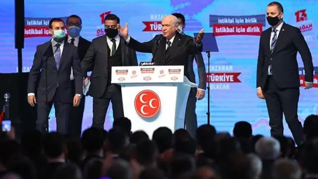 MHP Başkanlık Divanı'na 5 yeni isim girdi MHP Başkanlık Divanı'na 5 yeni isim girdi