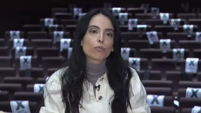 Oyuncu Nurdan Albamya İnce, tiyatro ile seyirci arasındaki bağı anlattı Oyuncu Nurdan Albamya İnce, tiyatro ile seyirci arasındaki bağı anlattı