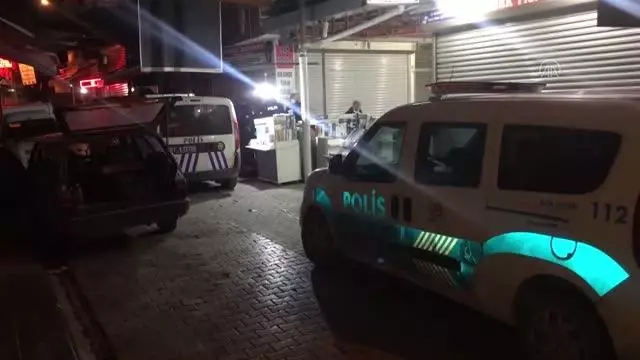 Adana'da sokağa çıkma kısıtlamasına uymayan 8 kişiye idari para cezası uygulandı Adana'da sokağa çıkma kısıtlamasına uymayan 8 kişiye idari para cezası uygulandı