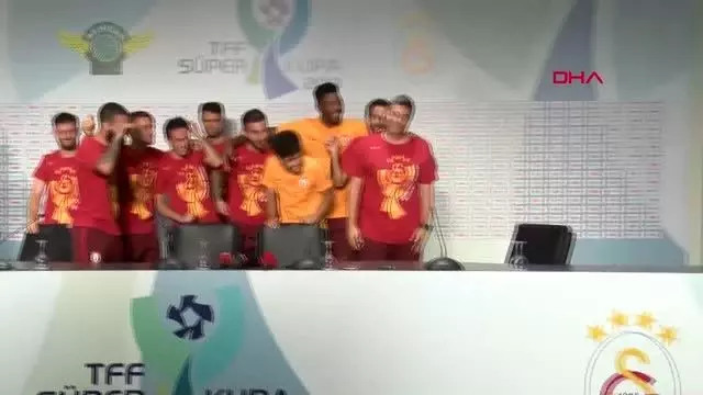 SPOR Galatasaray'ın kritik ve zorlu maçlarında gözler Levent Şahin'de SPOR Galatasaray'ın kritik ve zorlu maçlarında gözler Levent Şahin'de
