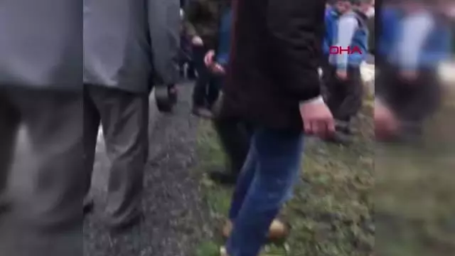 TRABZON Derede can pazarında, kurtarılan sürücü konuştu: O taş olmasaydı yoktuk TRABZON Derede can pazarında, kurtarılan sürücü konuştu: O taş olmasaydı yoktuk