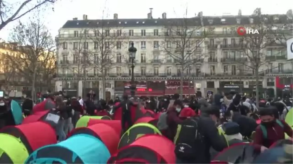 Yüzlerce göçmen, Paris'in ortasına çadır kurdu