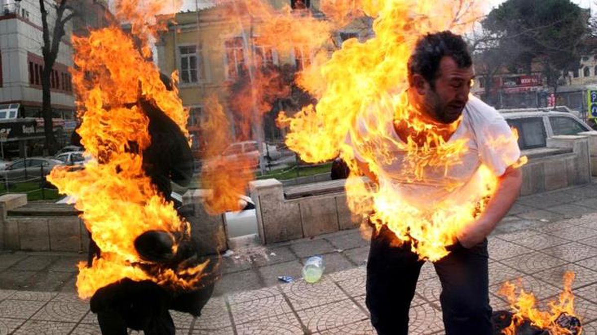 11 yıl önce Cumhuriyet Meydanı'nda kendini yakan kişi konuştu: Ellerimde hala bir yanma hissi var