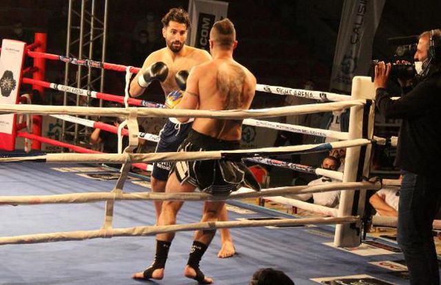 40 kick boks sporcusu kocaeli de kozlarini 2 14024929 o
