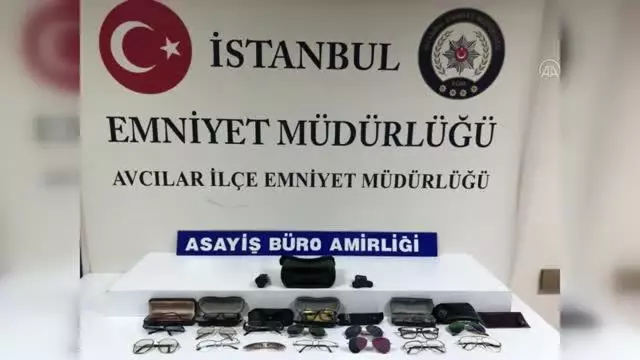 Son dakika: Avcılar'da otomobilden hırsızlık yaptığı iddia edilen şüpheli yakalandı Son dakika: Avcılar'da otomobilden hırsızlık yaptığı iddia edilen şüpheli yakalandı