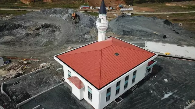 Başakşehir'in manevi atmosferi Vadişehir Camii ile taçlanıyor