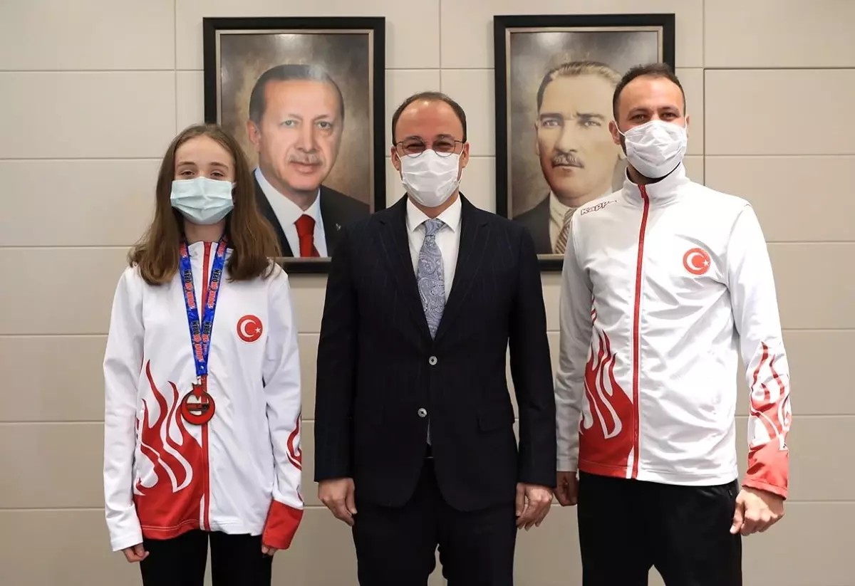 Denizlili tekvandocu Ceyda Gencer'in hedefi dünya şampiyonluğu